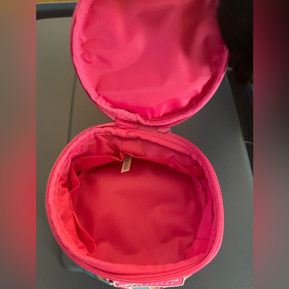 Simply Southern small travel bag - Picture 2 of 5